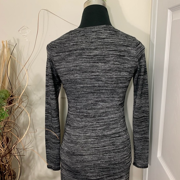 83B8 Minimalist Black Gray 46% Rayon -3% Spandex Midi Fitted Dress - Picture 5 of 16